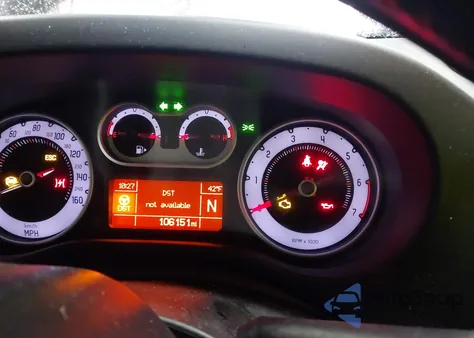 2014 Fiat 500L Trekking из США, поврежденный, VIN ZFBCFADH9EZ023381